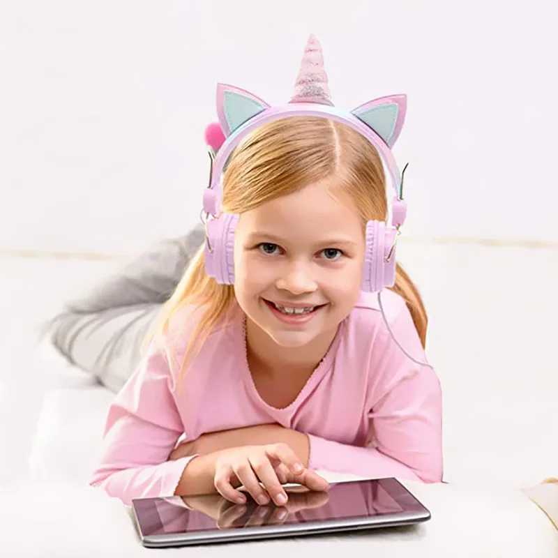 Funny Kids Headset Colorful Diamond Unicorn Girl Wired Headphones Music Stereo Phone Earphones Children Christmas Brithday Gifts