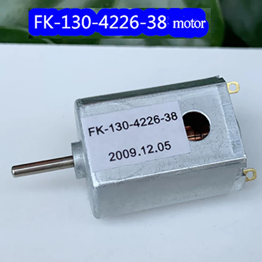 130-3-0-4V-high-speed-motor-with-flat-shape-strong-magnetic-cooling-hole-carbon-brush.jpg