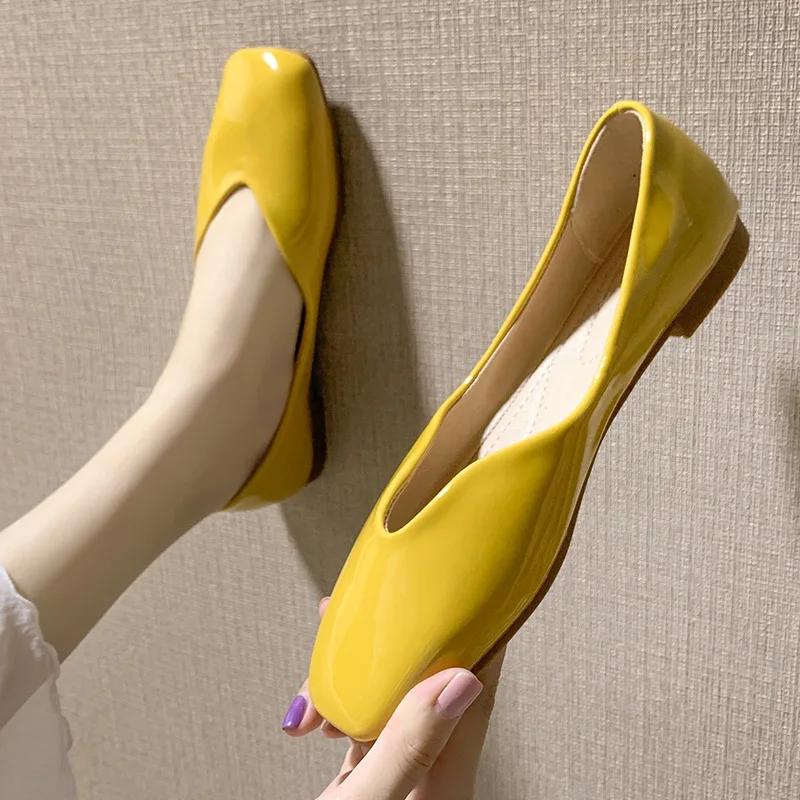 

Autumn New Style Low-Cut Square Head Retro Flat Top Shoes Women's Soft-Sole Comfortable Anti-slip Shoes Low Top Bright Skin WOME