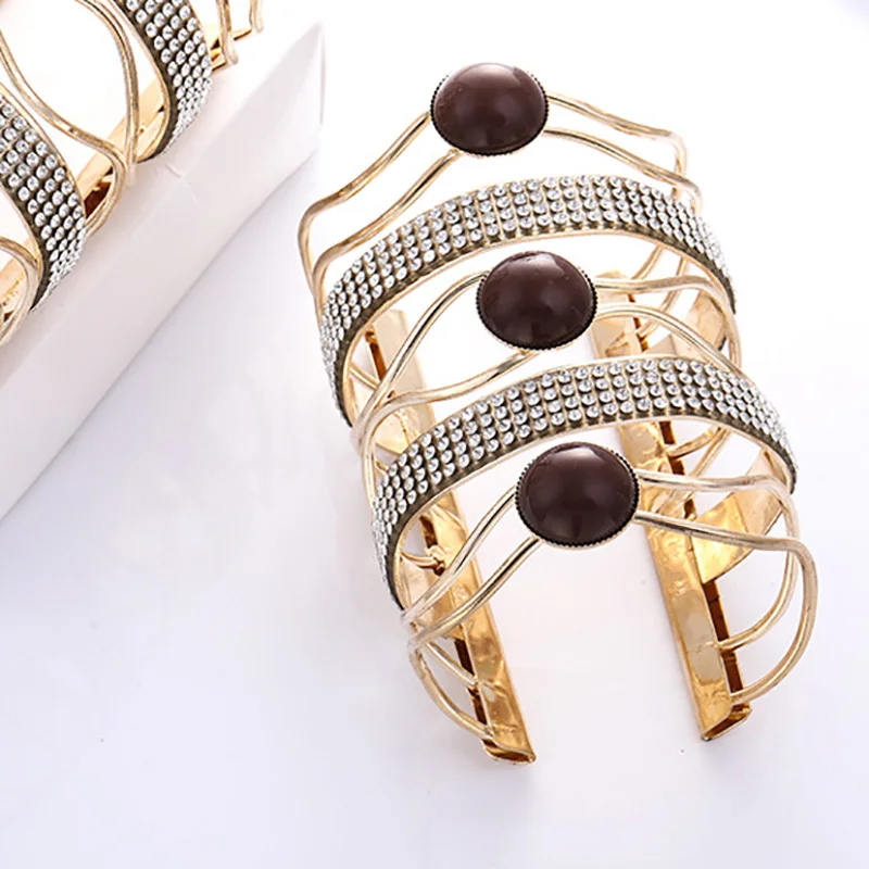 Coffee LZHLQ Women Crystal Bangles Inlaid Metal Trend Big Bangles Couple Best Gift Wedding Party Jewelry - Metal Color: Coffee
