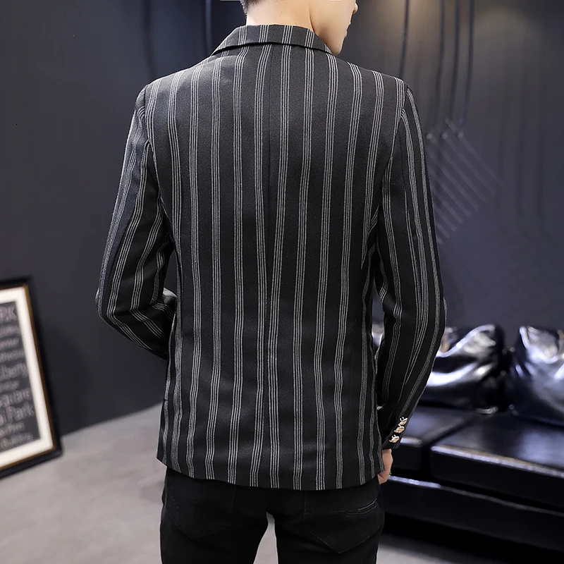 UYUK2019 Autumn And Korean Version Of The Self-cultivation Fashion Temperament Lapels Striped Stitching Men's Single Breasted UYUK2019 Autumn And Korean Version Of The Self-cultivation Fashion Temperament Lapels Striped Stitching Men's Single Breasted