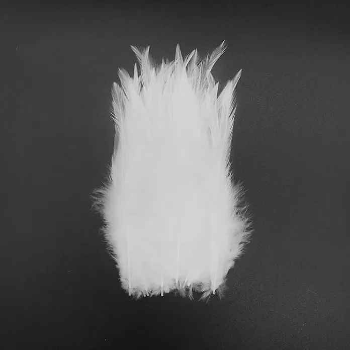 100pcs chicken feather hot sale for clothes DIY decoration 10-15cm/4-6 inch - Цвет: Белый