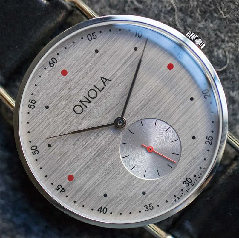

New ultra-thin fashion simple fashion boys watch student belt waterproof Shi Ying men's watches