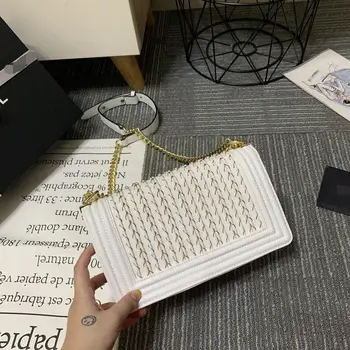 

2019 Ohanel Boy Fairy Cover Bag Spring and Summer Fashion New Cattle Leather Material Cover with Embroidery Bag