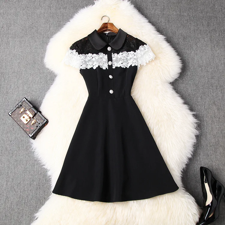 

New European and American women's dresses for spring 2020 Short sleeve lapel Splicing water - soluble embroidery dress