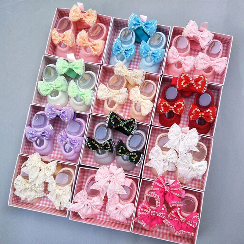 

2Pcs/Lot Cute Bowknot Baby Headband Socks Set Soft Shiny Lace Baby Girl Hair Band Turban Baby Hair Accessories Gift NO BOX