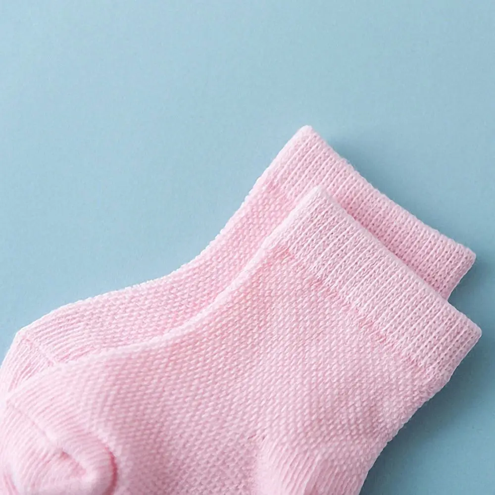 4 пары перчаток для новорожденных; комплекты носков; Защитные рукавицы для новорожденных; хлопковые дышащие эластичные перчатки в полоску с защитой от царапин