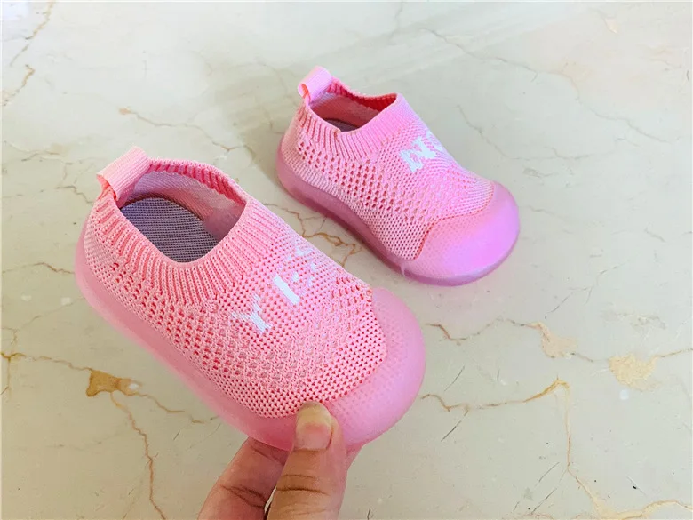 11628346098_1016882337