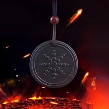 Модные ожерелья унисекс с чёрной подвеской со скальзером