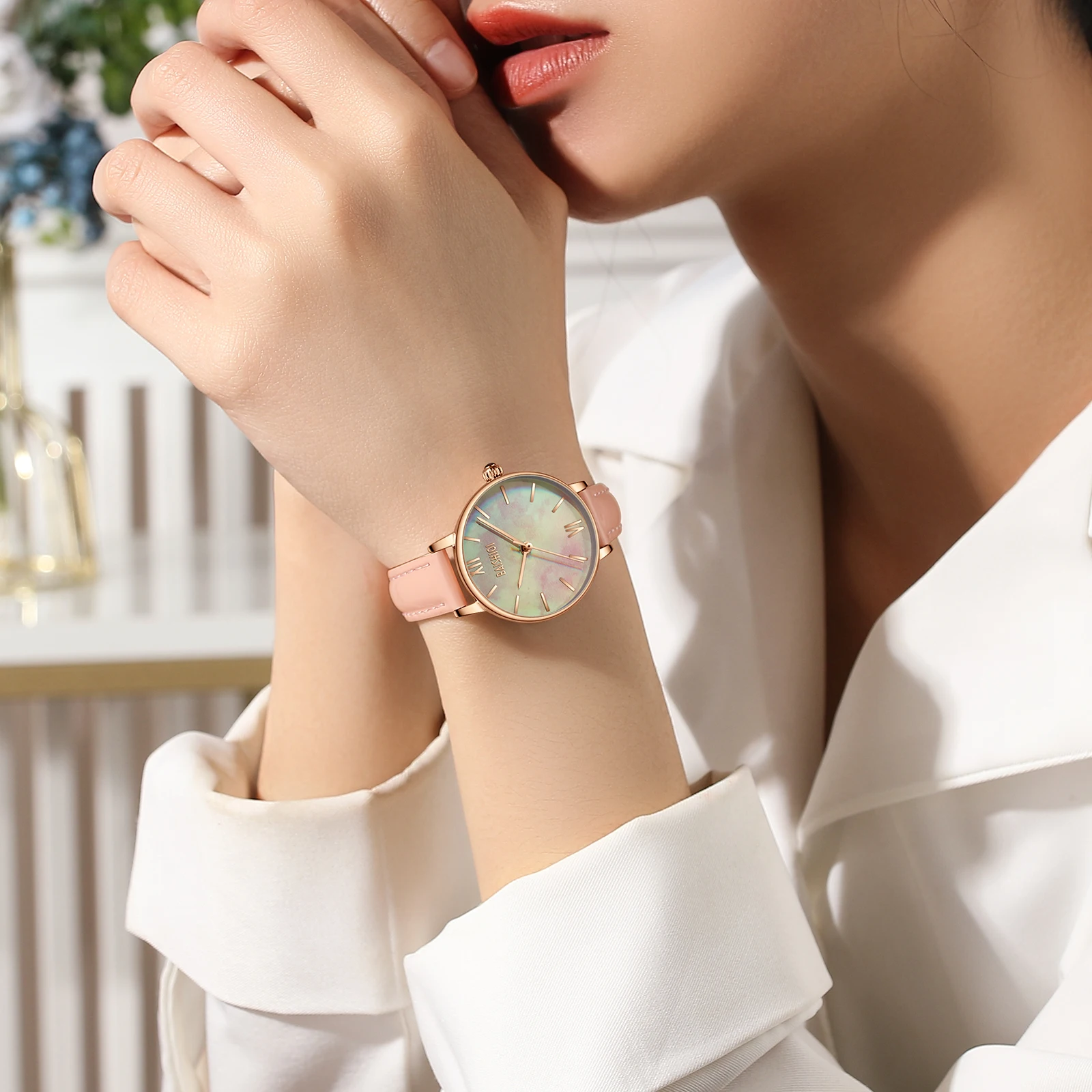Fashion Women Leather Band Dress Quartz Wrist Watches Luxury Top Brand White Casual Ladies Wristwatch Relogio Feminino