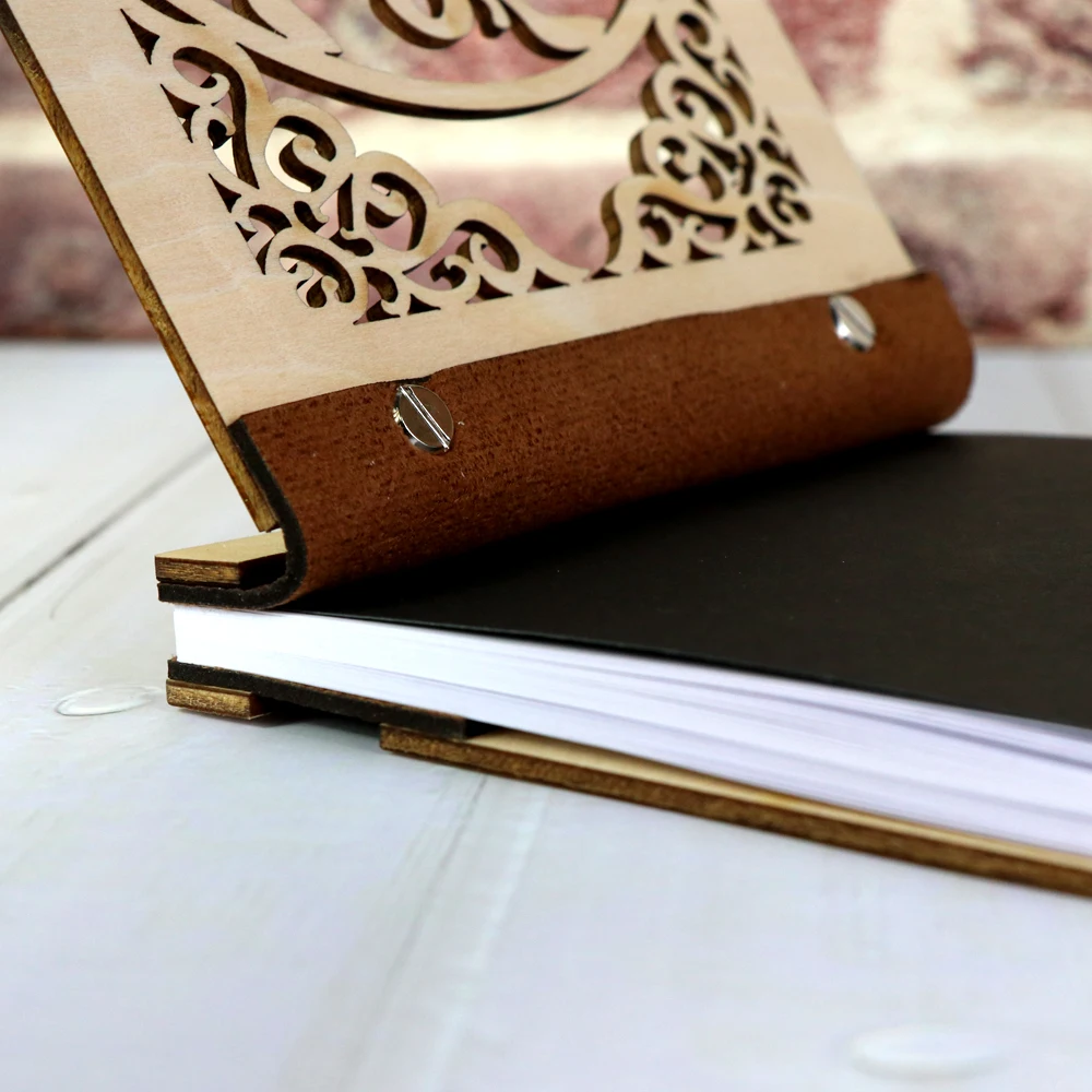 21x 15cm Custom Name and Date Wedding Signature Guest Book Personalized Wood Front Hollow Cover Bride Groom Favors Party Decor