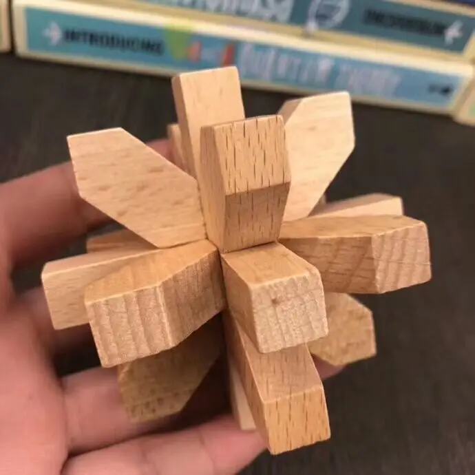 

3-99-Year-Old Classical Game Burr Puzzle Classic Wooden Toy Challenges Intelligence Luban Lock