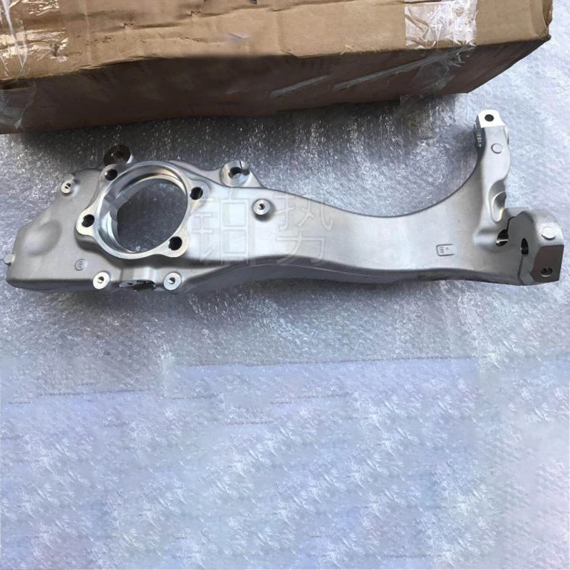

Front wheel claw assembly Swing arm support Ben tle yCo nti nen tal GTF lyi ngS pur steering knuckle front wheel bearing corbel