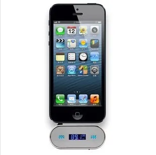 Universal Apple IPhone5 4S HTC Millet Car Transmitter FM Transmitter 3.5 Earphones