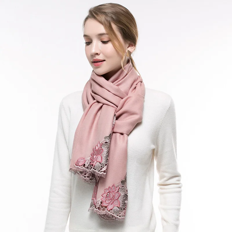 Чистый шерстяной шарф для женщин полые вышитые шали зимние розовые шерстяные шарфы Свадебные шали невесты и обертывание теплая Пашмина