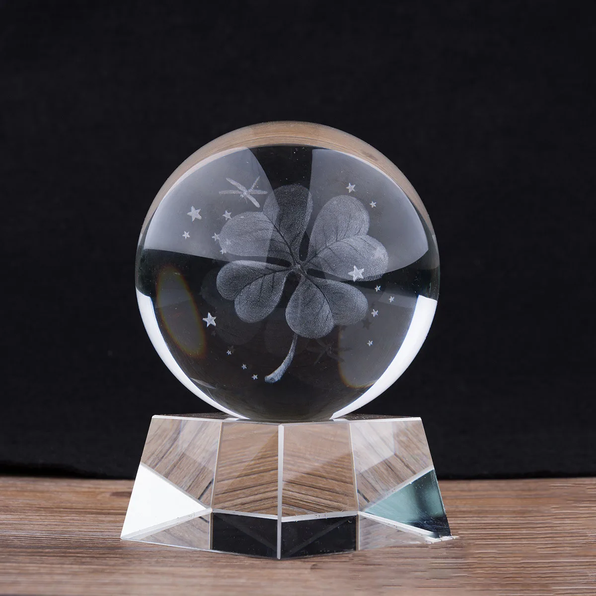 Four-leaf clover 80 мм Хрустальный шар резной красивый 3D пользовательский узор подарок на день рождения украшения, чтобы отправить друзей, чтобы отправить детей - Цвет: Four-leaf clover