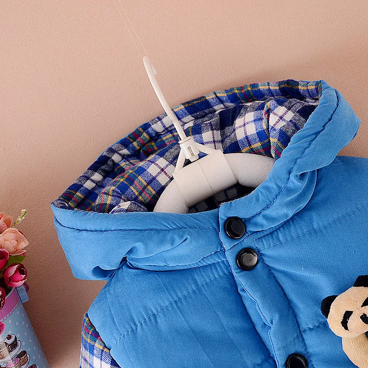 2389782169_1832678058