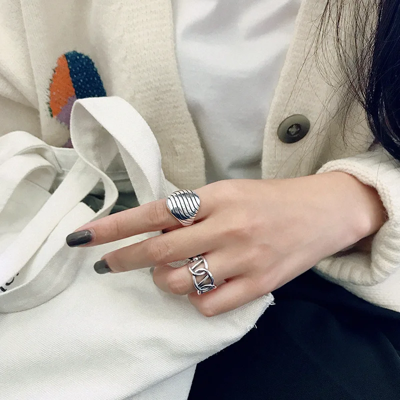 

Silvology 925 Sterling Silver Wide Chain Rings Vintage Openwork Design High Quality Temperament Rings for Women Korea Jewelry