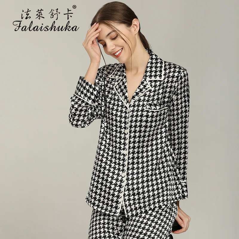 Рисунок 3 - Пижамный комплект женский из натурального шелка