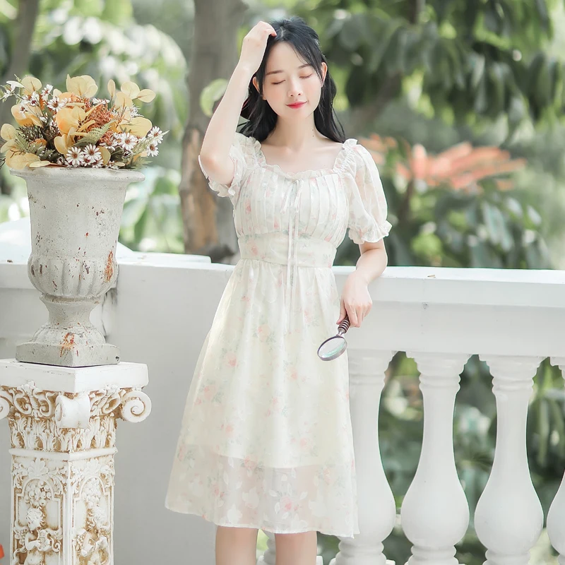 

Puff Sleeve Sweet Chiffon Floral Women Dress 2021 Summer New Vintage Square Collar Light Color Palace Style First Love Dress