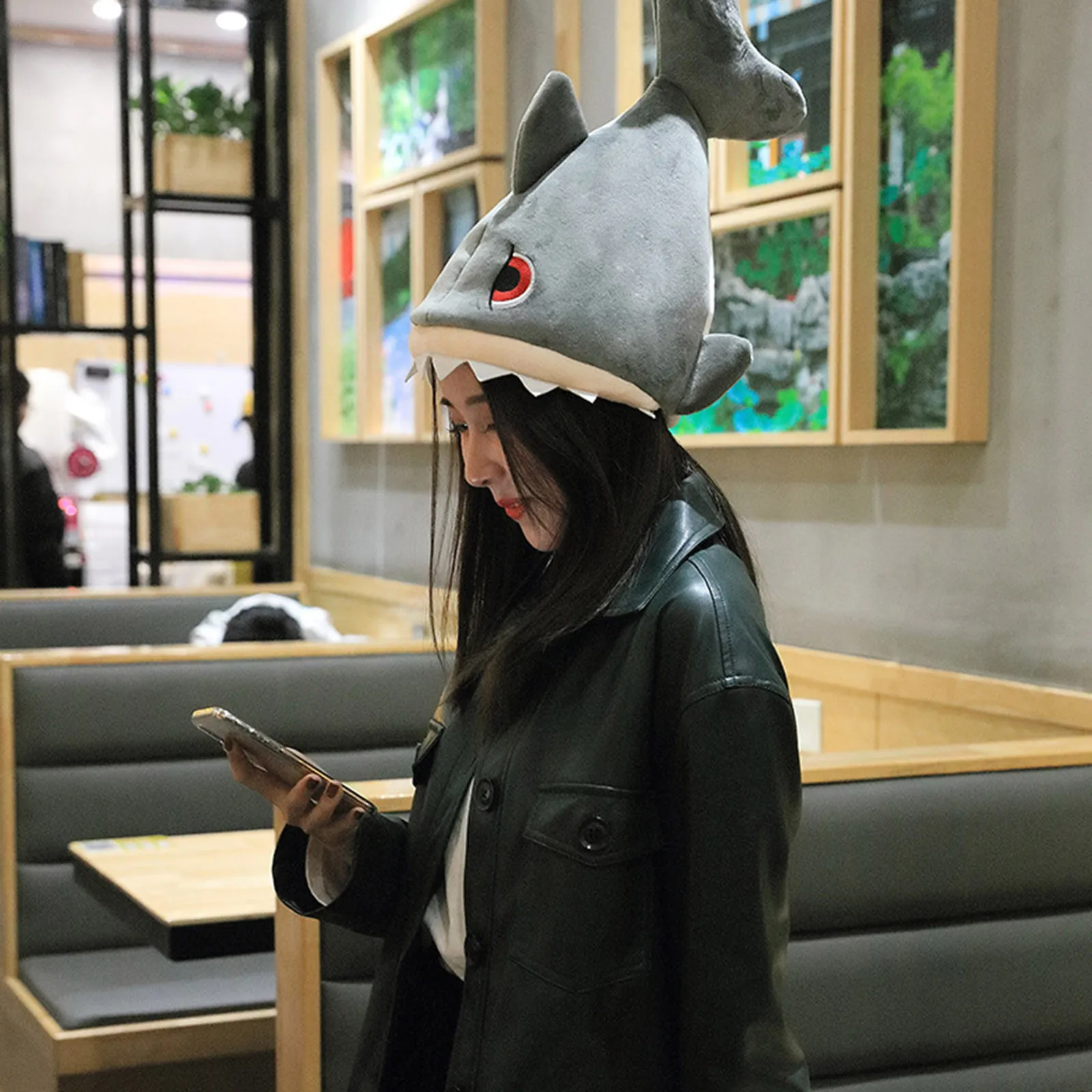 1pc Cute Funny Shark Hat Plush Toy Moving Electric Music Hat Animal Creative Birthday Gift Costume Novelty For Children