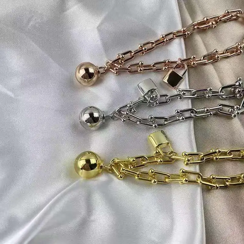 New product of classic ball lock 100% silver 1:1 original senior designer ms jewelry jewelry bracelet necklace free logistics