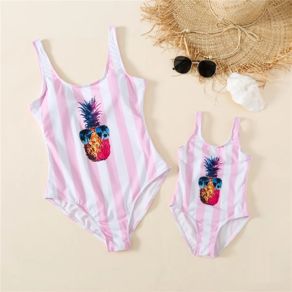 

Pineapple Striped Mother Daughter Swimsuits One-Piece Mommy and Me Swimwear Family Matching Clothes Mom Daughter Dresses Outfits