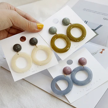 

Fashion Acrylic Stud Earrings Hyperbole Joker Resin Vintage Geometric Girl Trendy Earrings for Women Jewelry Accessories
