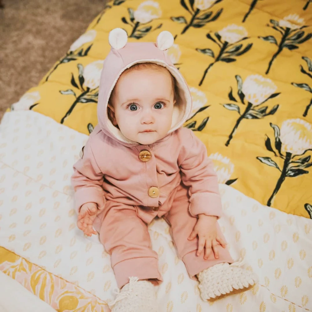 Детская одежда для новорожденных Для мальчиком и девочек с животными ухо домашний халат, однотонные худи с заячьими ушками удобный