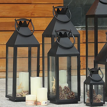 

Retro Floor Candle Lantern Outdoor Metal Iron Glass Candle Holders Garden Set Wedding Decorations Kerzenhalter Home Decor FC130