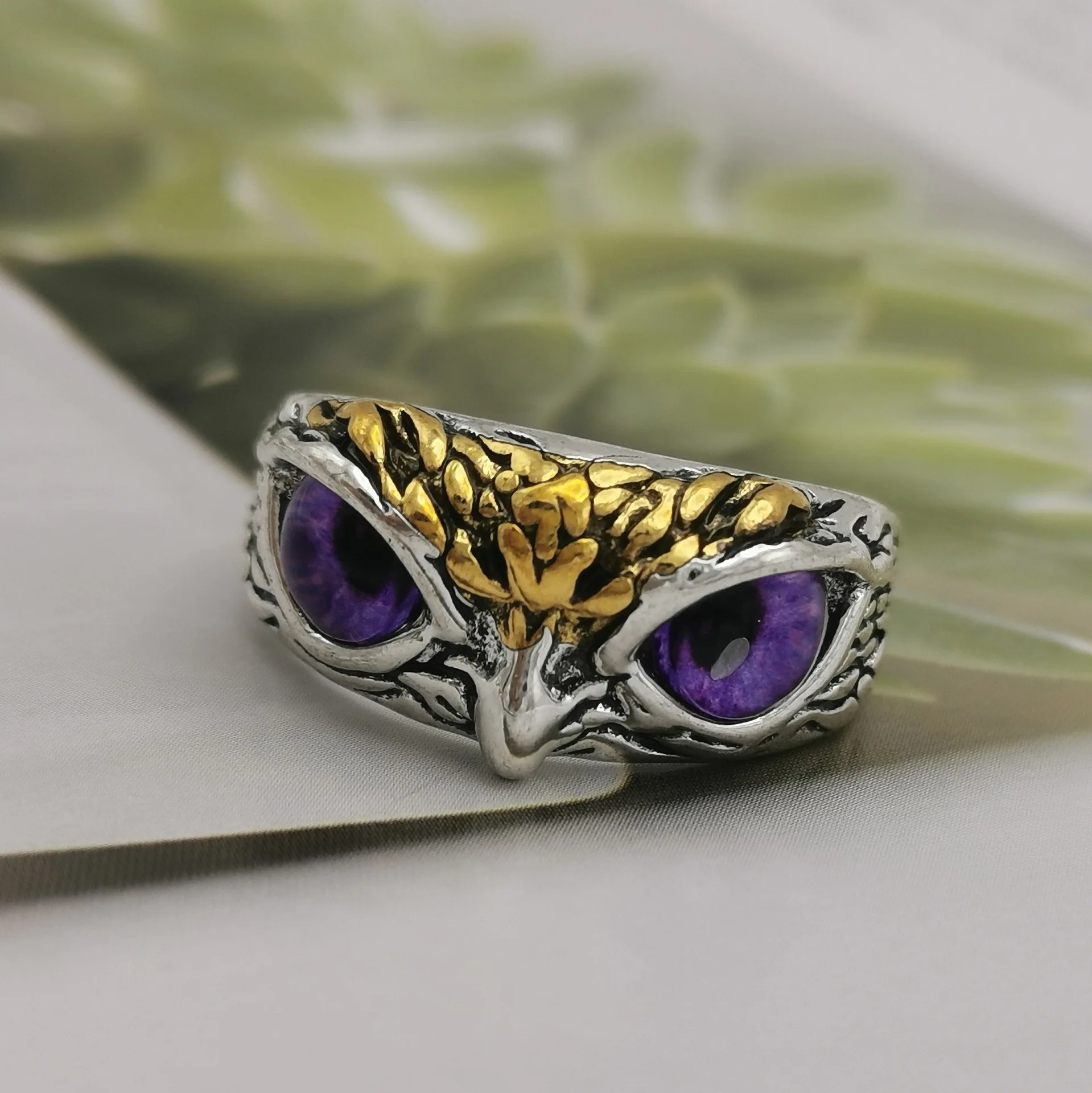 chunky trendy rings YADELAI Charming Fashion Owl Ring Vintage Man and Women Alloy Blue Eyes Owl Ring Versatile Argent  Adjustable Creativering Ring trendy ring stores