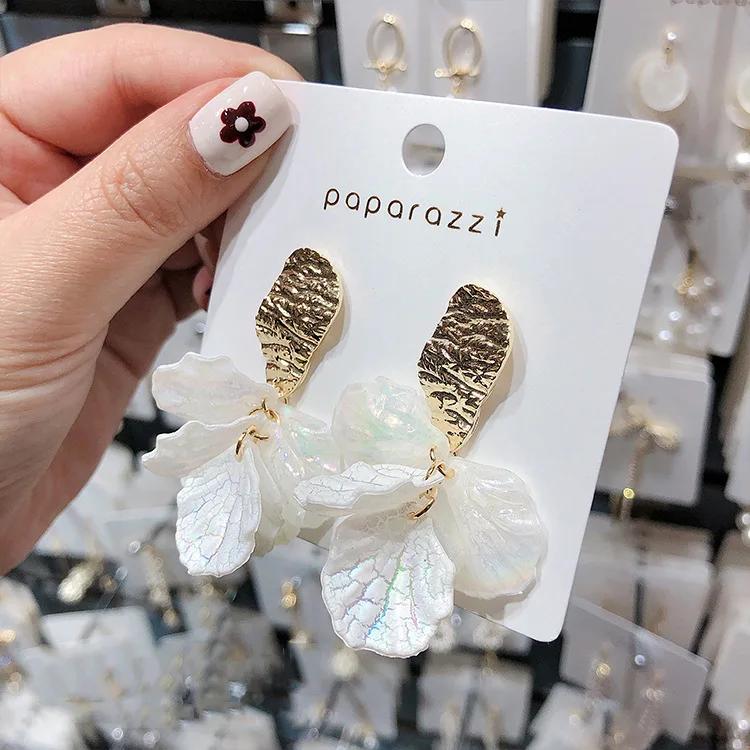 Aretes de mujer, современный дизайн, асимметричные серьги с цветами и кисточками, висячие серьги, ювелирные серьги, корейские серьги для женщин - Окраска металла: 16