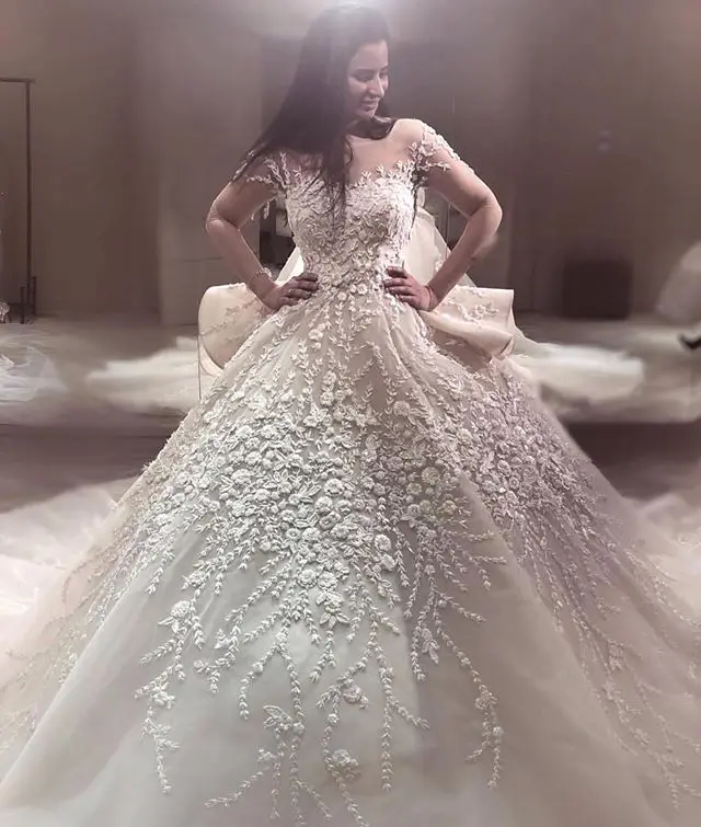 Кружевные бальные платья Свадебные платья с коротким рукавом 3D Цветочная аппликация Свадебные платья с бусинами со шлейфом размера плюс Robe Mariage