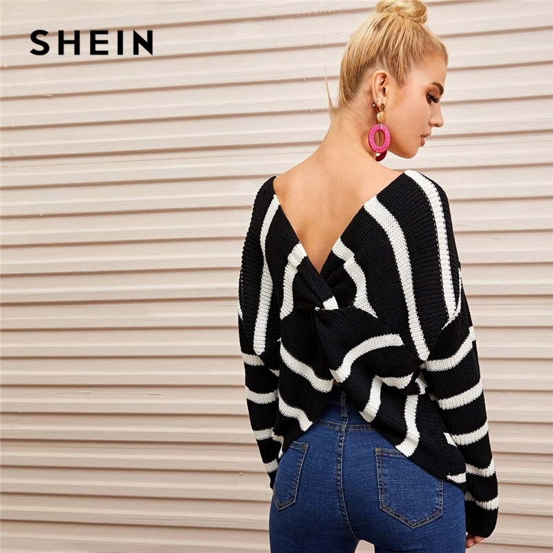 SHEIN черный и белый полосатый твист сзади Падение плеча свитер для женщин Осень Зима V обратно длинный рукав милые Повседневные свитера
