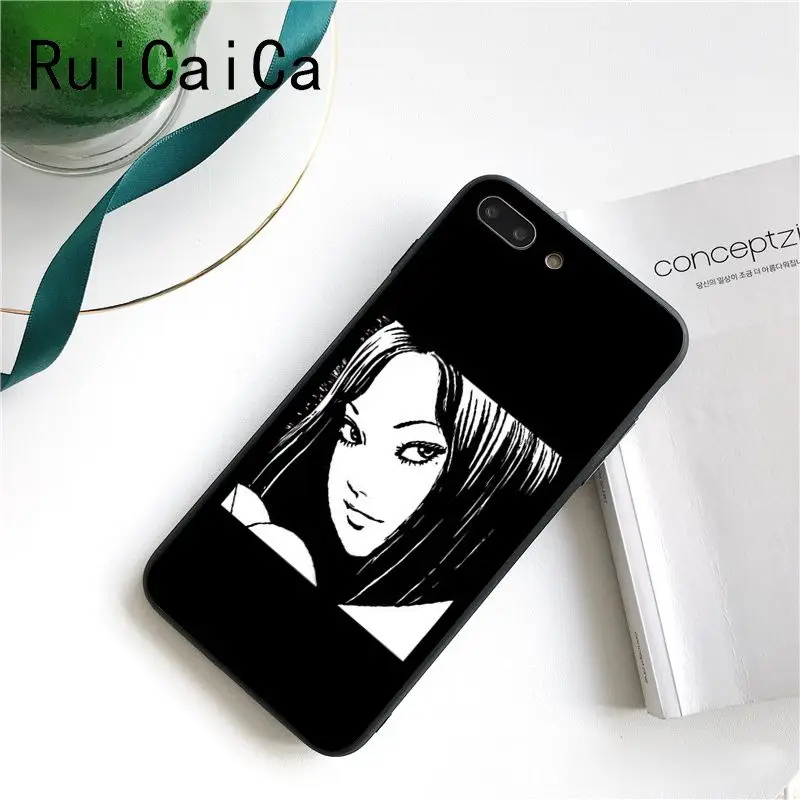 Japanese horror comic Tomie Custom eyes