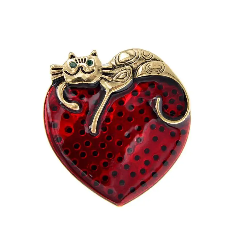 New Cute Heart-Shaped Strawberry Cat Brooch for Women's Sweet Temperament Casual Party Accessories | Украшения и аксессуары