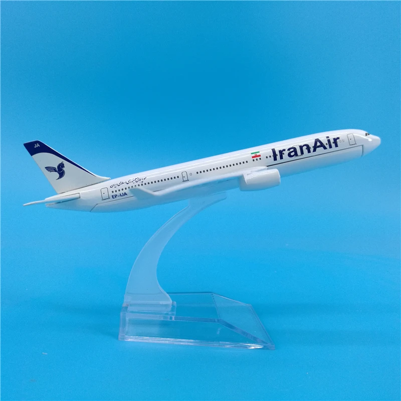 16 см 1:400 масштаб шасси Airbus A330 модель самолета Iran Air airairline с базовым колесом отлитая модель самолета коллекционная игрушка AircraftToy