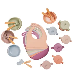 5 Pcs / Set Baby Feedings Tableware Silicone Bowl Bib Cup Spoon Fork Non-Slip Bowl Suction Attachment Food Grade Baby Gift