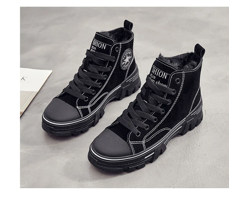 12319735687_2110726694