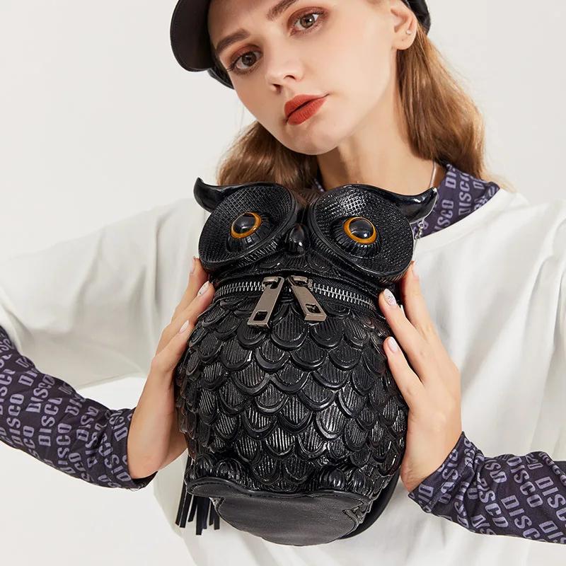 

Embossed three-dimensional creative female bag punk simulation owl shoulder bag animal tassel crossbody special handbag