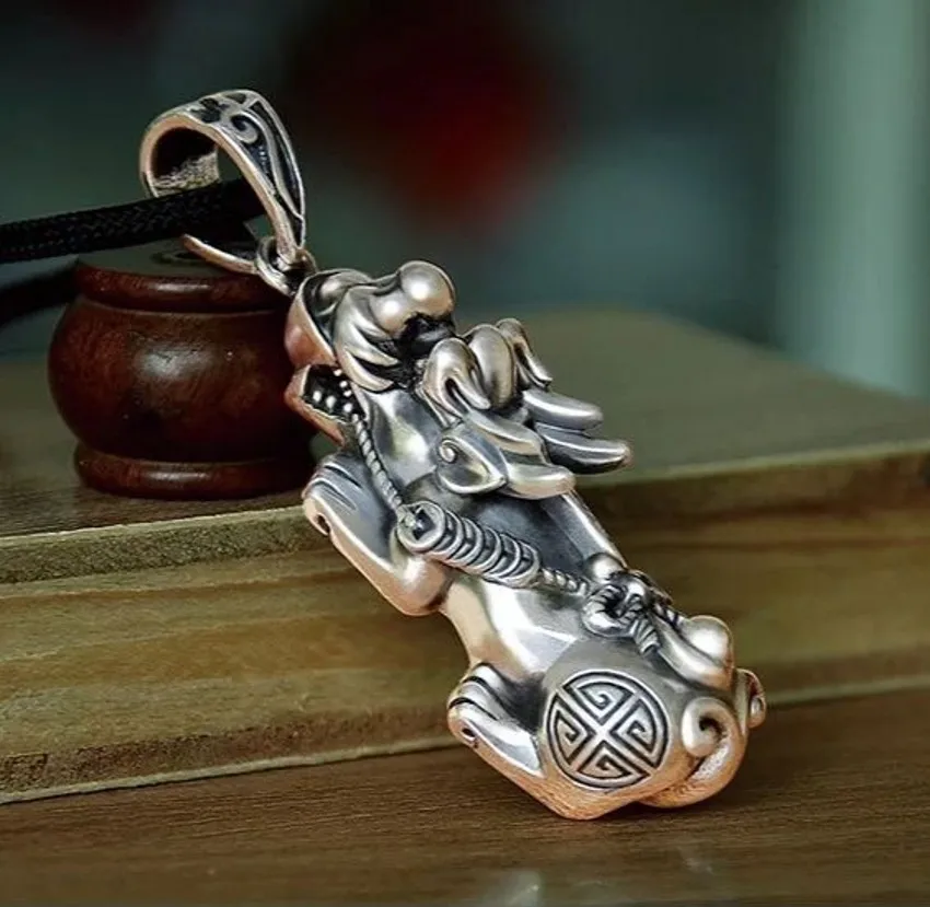 Vintage Pixiu Lucky Pendant Necklace Chinese Fengshui Pixiu Bring Wealth Lucky Animal Charm Necklaces for Men Women Gift Jewelry 5