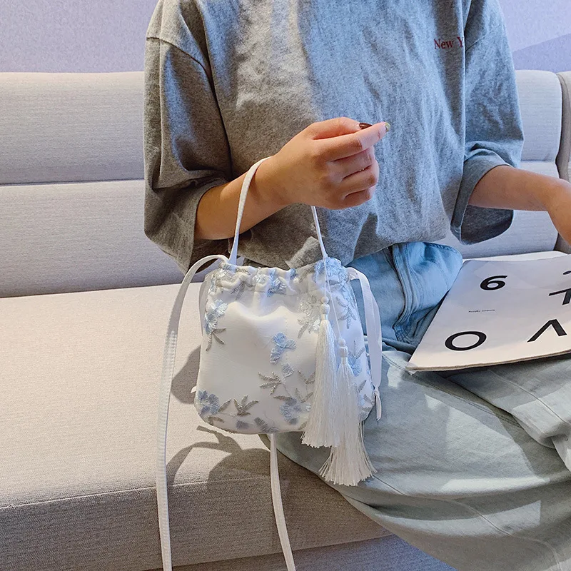 Вышитая сумка, модная женская сумка в китайском стиле, сумка в античном стиле, сумка на плечо, сказочный пуловер со шнурками сверху, бак