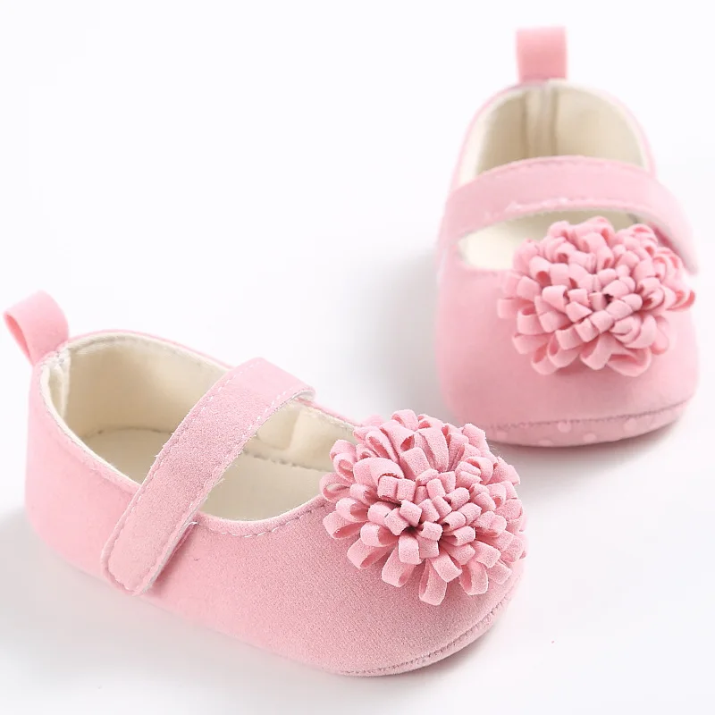 Детские туфли для новорожденных девочек; Детские вечерние балетки с милым цветком на мягкой нескользящей подошве; обувь для малышей; мокасины для маленьких девочек; обувь для малышей