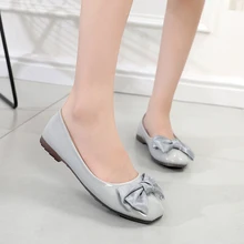 Балетки на плоской подошве с бантиком-бабочкой; Дизайнерская обувь на низком каблуке; Новинка года; сезон осень-весна; модная роскошная женская мягкая обувь на плоской подошве; большие размеры