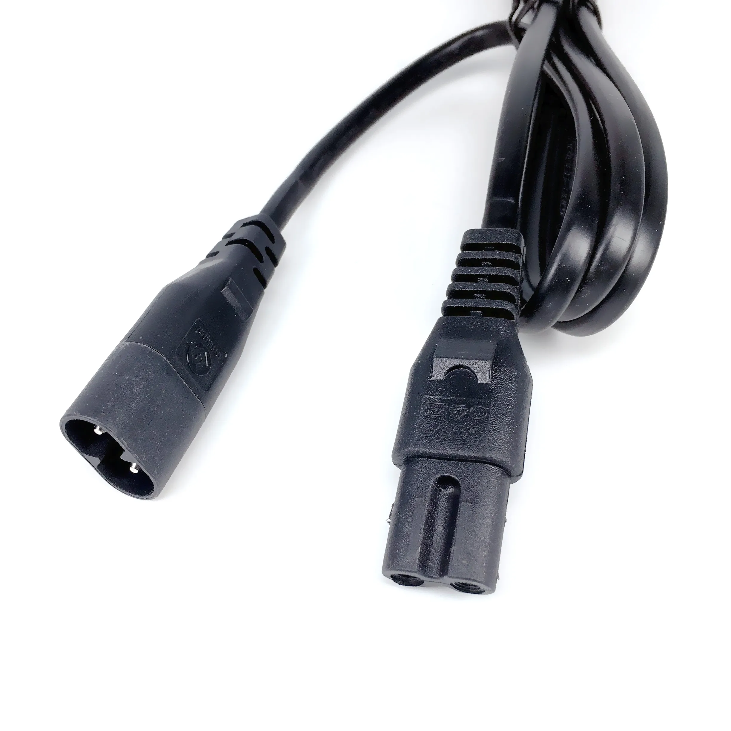 Adaptateur Coudé 90° C7 Vers C8 - Figure 8 IEC 320 - Noir - Pour Téléviseurs Et Appareils électroniques