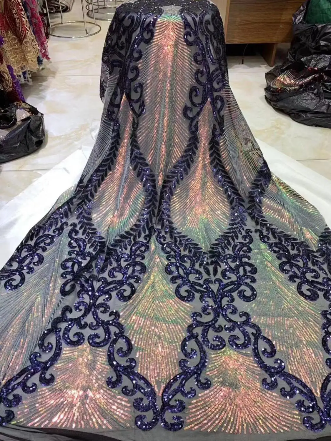 

High-end fashion 2019 5yards /lot luxury gold sequins trim lace with purple African George flannel lace fabric for party dresses