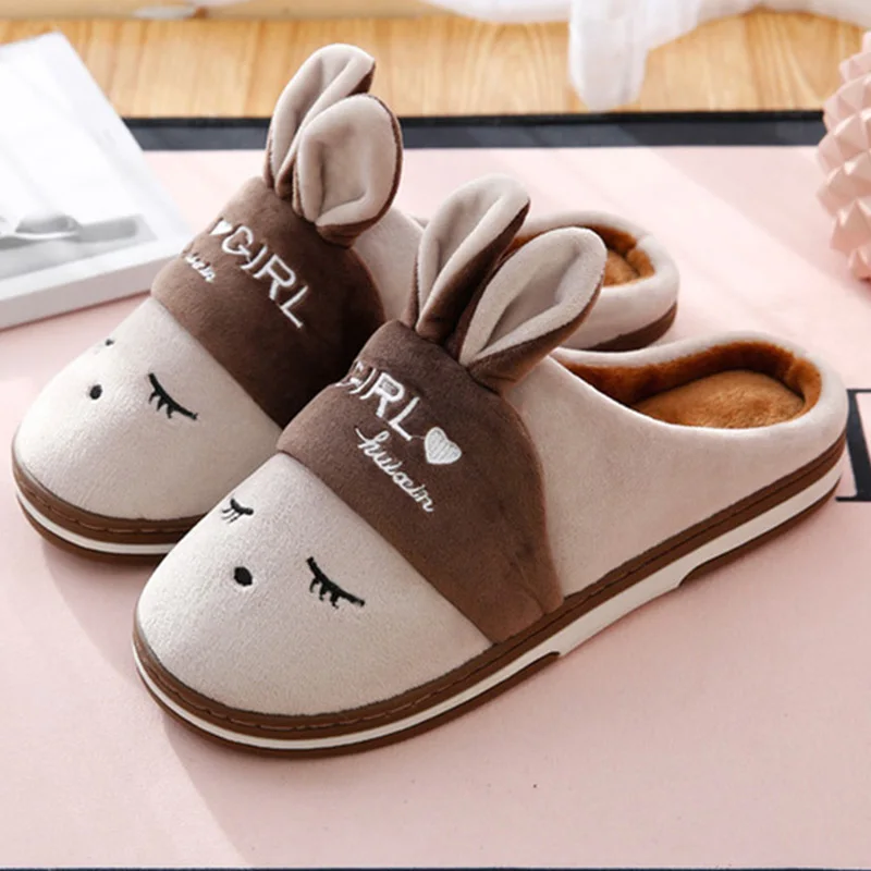 

Fur Slippers Large Size 43-47 Flock TPR sole Non slip Animal Winter Home shoes for girls Short Plush Lovely House Slippers women