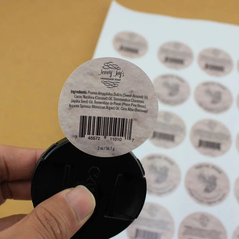 Рисунок 3 - Клейкие матовые этикетки