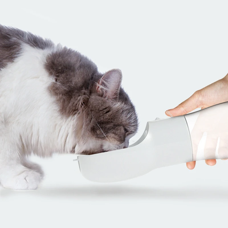 Портативная поилка для домашних животных, многофункциональная посуда для собак, висящая на открытом воздухе чашка для воды для кошек, собак, домашних животных, чашка для воды