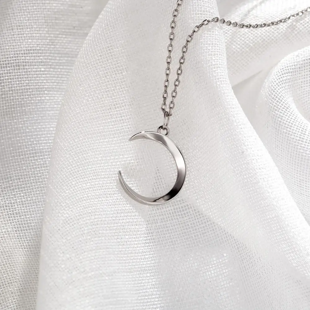 925 Sterling Silver Sweet Smooth Surface Moon Pendant Short Necklace For Women Sterling Silver Jewelry